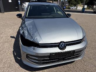 Volkswagen Golf 1.5. eTSI. 110 Kw DSG. Goal picture 6