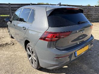 Volkswagen Golf 1.5 E-Hybride picture 15
