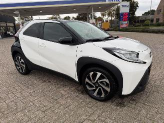 Schadeauto Toyota Aygo X  1.0 VVTi  MT Pulse 2024/11