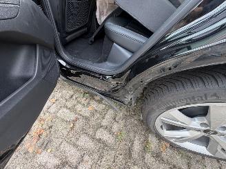 Audi Q4 45 E-Tron  S Edition Performance picture 21