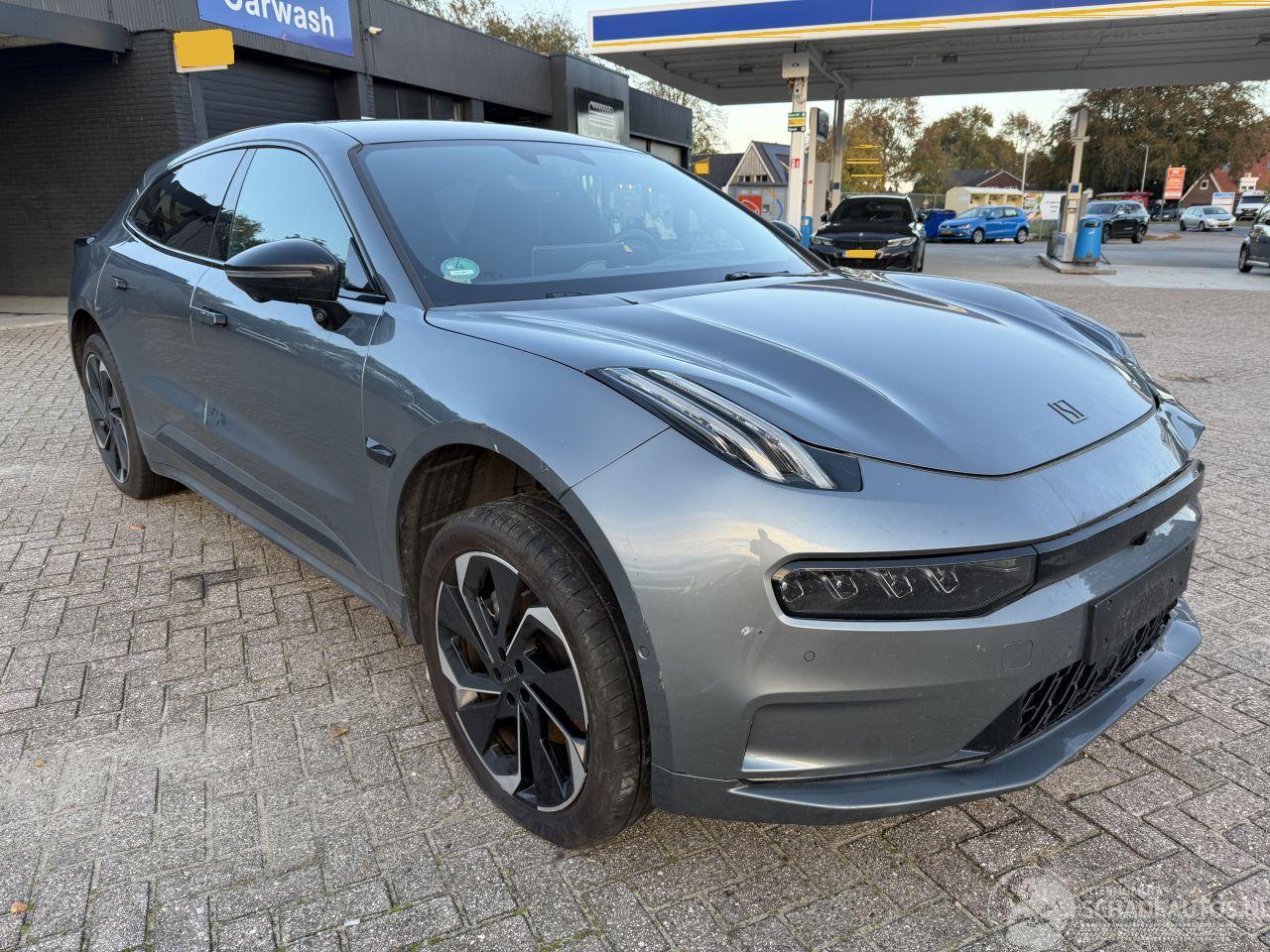 Zeekr  001 RWD. Long Range 100 Kw/h