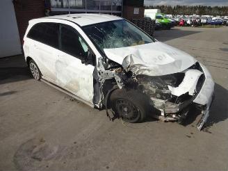 Mercedes B-klasse B (W246), Hatchback, 2011 / 2018 2.2 B-220 CDI BlueEFFICIENCY,d 16V picture 3