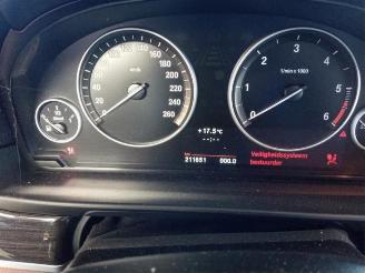 BMW 5-serie 5 serie Touring (F11), Combi, 2009 / 2017 520d 16V picture 12