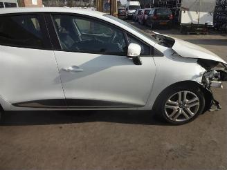 Renault Clio Clio IV (5R), Hatchback 5-drs, 2012 0.9 Energy TCE 90 12V picture 6