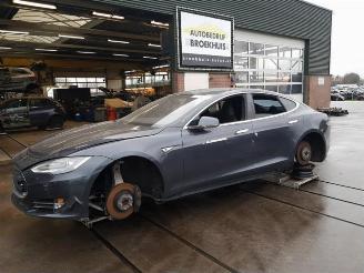 Salvage car Tesla Model S Model S, Liftback, 2012 85 2015/1