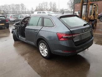 Skoda Superb  picture 5