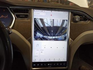 Tesla Model S  picture 10