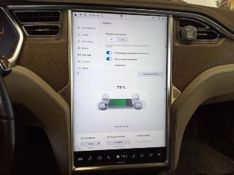 Tesla Model S  picture 12