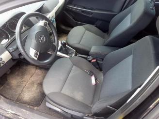 Opel Astra  picture 6