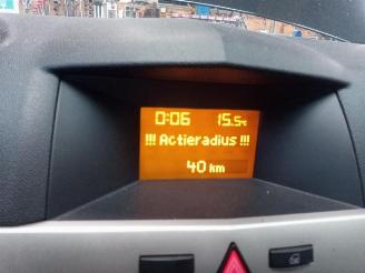 Opel Astra  picture 9
