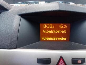 Opel Astra  picture 11