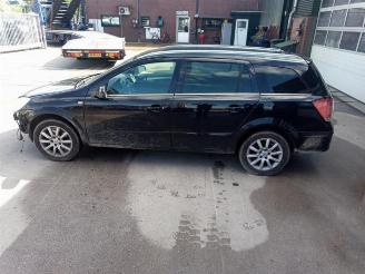 Opel Astra  picture 3