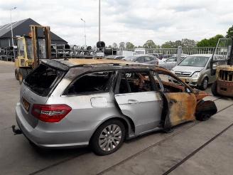 demontáž osobní automobily Mercedes E-klasse  2010/5
