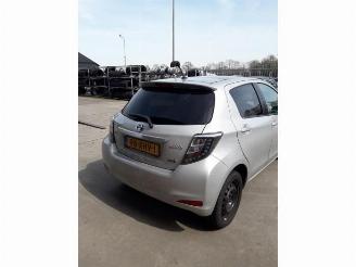 Toyota Yaris Yaris III (P13), Hatchback, 2010 / 2020 1.5 16V Hybrid picture 6