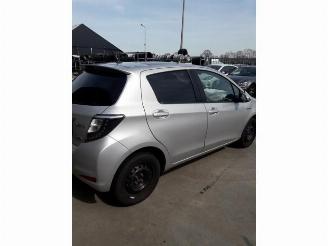 Toyota Yaris Yaris III (P13), Hatchback, 2010 / 2020 1.5 16V Hybrid picture 7