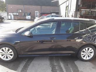 Volkswagen Golf  picture 6