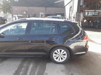 Volkswagen Golf  picture 7