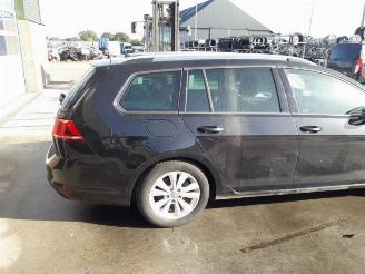 Volkswagen Golf  picture 14