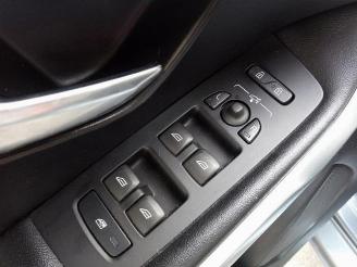 Volvo V-40 V40 (MV), Hatchback 5-drs, 2012 / 2019 2.0 D4 16V picture 23