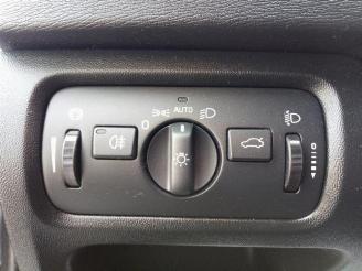 Volvo V-40 V40 (MV), Hatchback 5-drs, 2012 / 2019 2.0 D4 16V picture 29