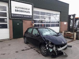 Auto da rottamare Peugeot 208 208 I (CA/CC/CK/CL), Hatchback, 2012 / 2019 1.2 Vti 12V PureTech 82 2016/8