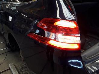 Peugeot 308 308 SW (L4/L9/LC/LJ/LR), Combi 5-drs, 2014 / 2021 1.6 BlueHDi 120 picture 35