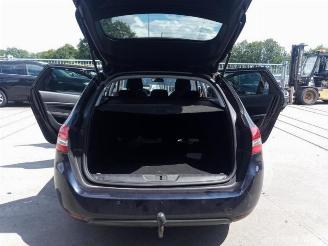 Peugeot 308 308 SW (L4/L9/LC/LJ/LR), Combi 5-drs, 2014 / 2021 1.6 BlueHDi 120 picture 19