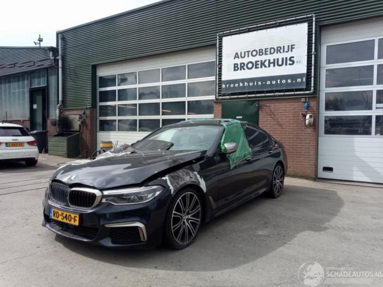 BMW 5-serie 5 serie (G30), Sedan, 2016 M550d xDrive 24V