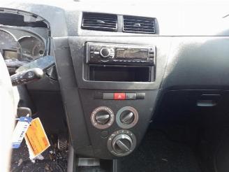 Daihatsu Cuore Cuore (L251/271/276), Hatchback, 2003 1.0 12V DVVT picture 24