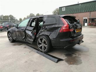 Volvo V-60 V60 II (ZW), Combi, 2018 2.0 B3 16V Mild Hybrid Geartronic picture 5