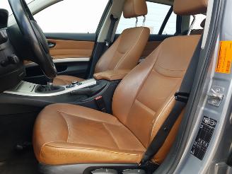 BMW 3-serie Touring 320d Efficient Dynamics Edition Luxury Line picture 16