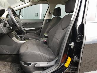 Peugeot 308 SW 1.6 VTi X-Line picture 10