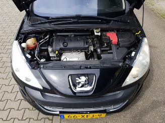 Peugeot 308 SW 1.6 VTi X-Line picture 14