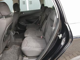 Peugeot 308 SW 1.6 VTi X-Line picture 17