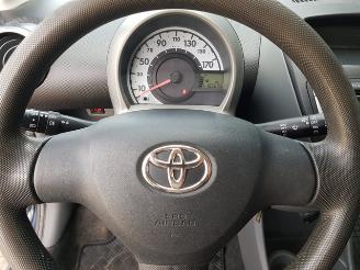 Toyota Aygo 1.0-12V Access picture 16