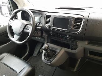 Peugeot Expert 1.5 BlueHDI 100 Standard Premium picture 14