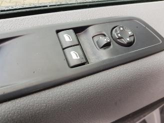 Peugeot Expert 1.5 BlueHDI 100 Standard Premium picture 27