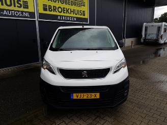 Peugeot Expert 1.5 BlueHDI 100 Standard Premium picture 3