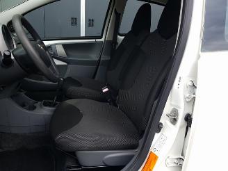 Toyota Aygo 1.0-12V Comfort picture 12