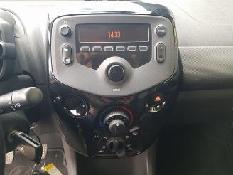 Citroën C1 1.0 VTi Feel picture 16