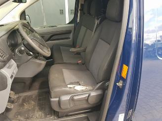 Peugeot Expert 226C 1.6 BlueHDI 95 Pro picture 12