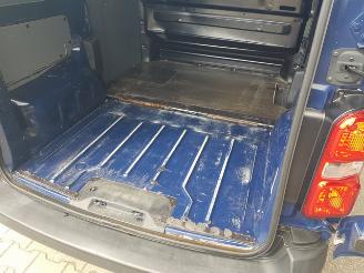 Peugeot Expert 226C 1.6 BlueHDI 95 Pro picture 17
