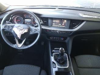 Opel Insignia Sports Tourer 1.5 Turbo EcoTec Business Executive picture 17
