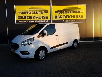 Schade bestelwagen Ford Transit Custom 300 2.0 TDCI L2H2 Trend 2018/4