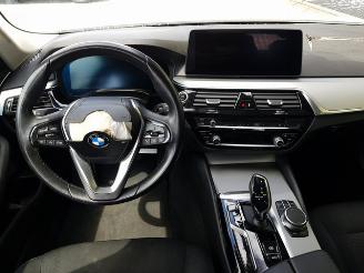 BMW 5-serie Touring 520d Business Edition Plus picture 13