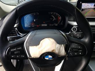 BMW 5-serie Touring 520d Business Edition Plus picture 14