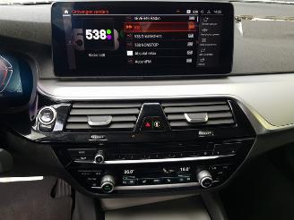 BMW 5-serie Touring 520d Business Edition Plus picture 15