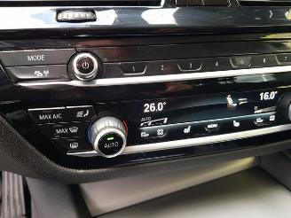 BMW 5-serie Touring 520d Business Edition Plus picture 25