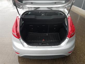 Ford Fiesta 1.25 Titanium picture 14