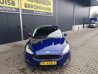 Ford Focus 1.0 Lease Edition picture 3